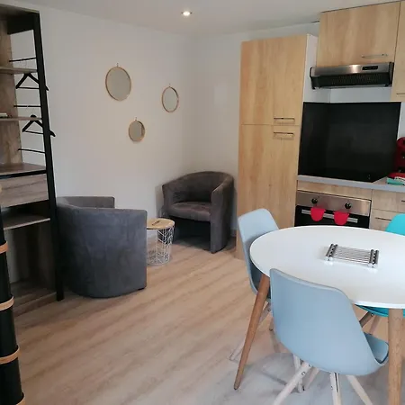 Ferme De La Courbee בית נופש שרבורג