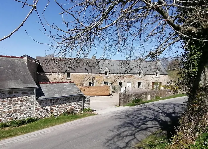 Ferme De La Courbee * シェルブール・アン・コタンタン